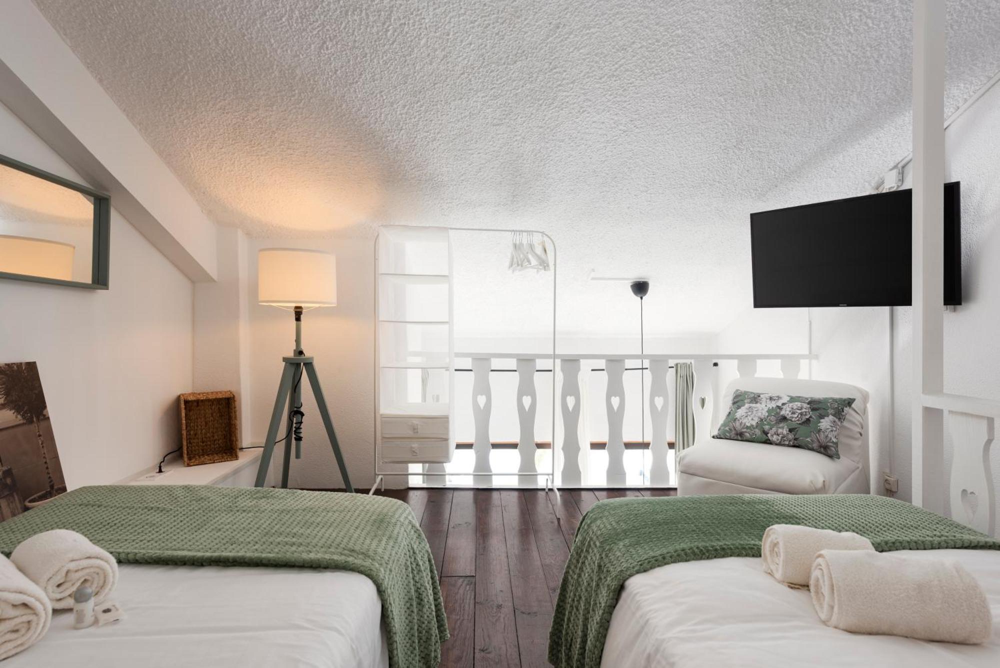 Apartment Marina Club - Sea Front - *
