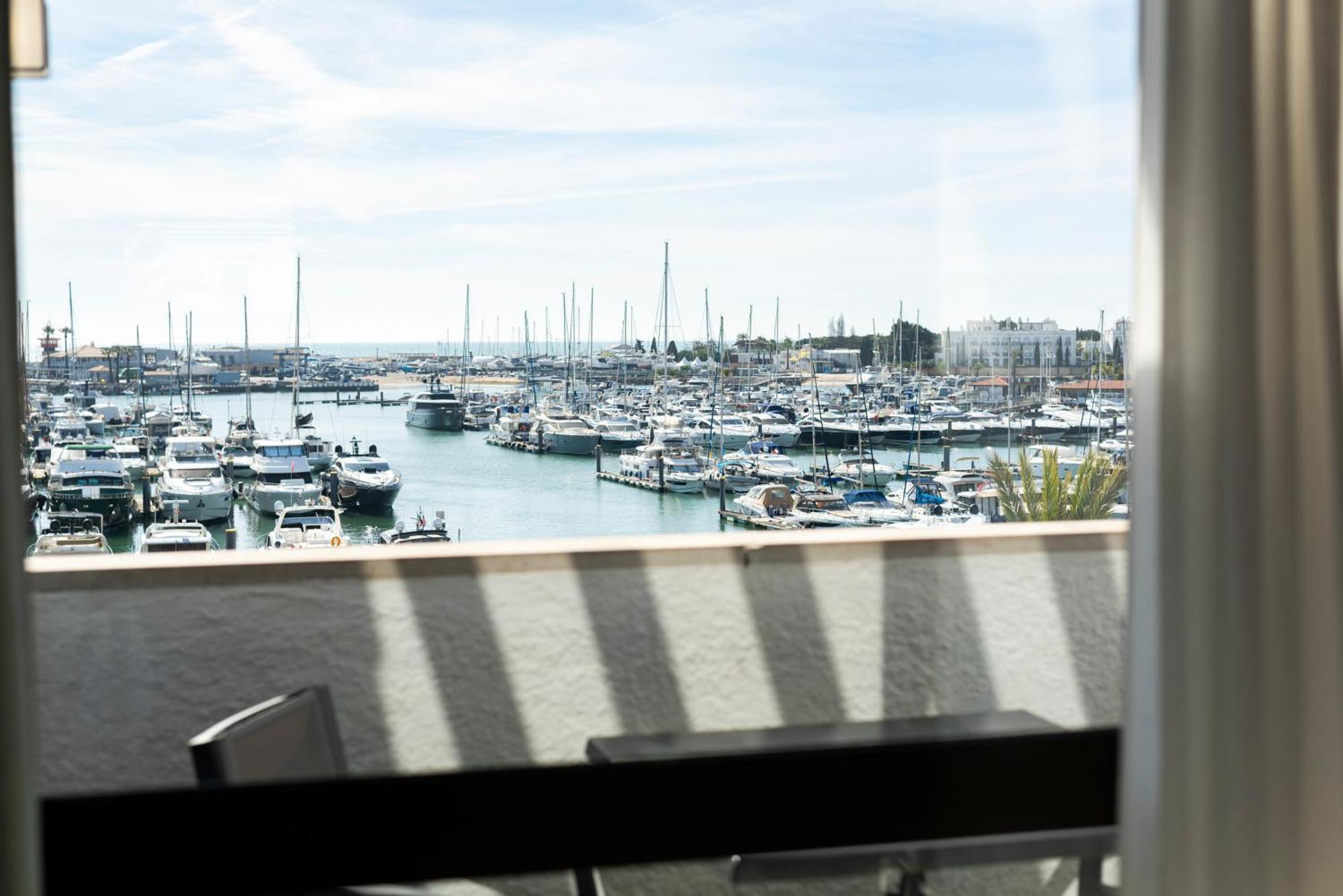 Apartment Marina Club - Sea Front - *